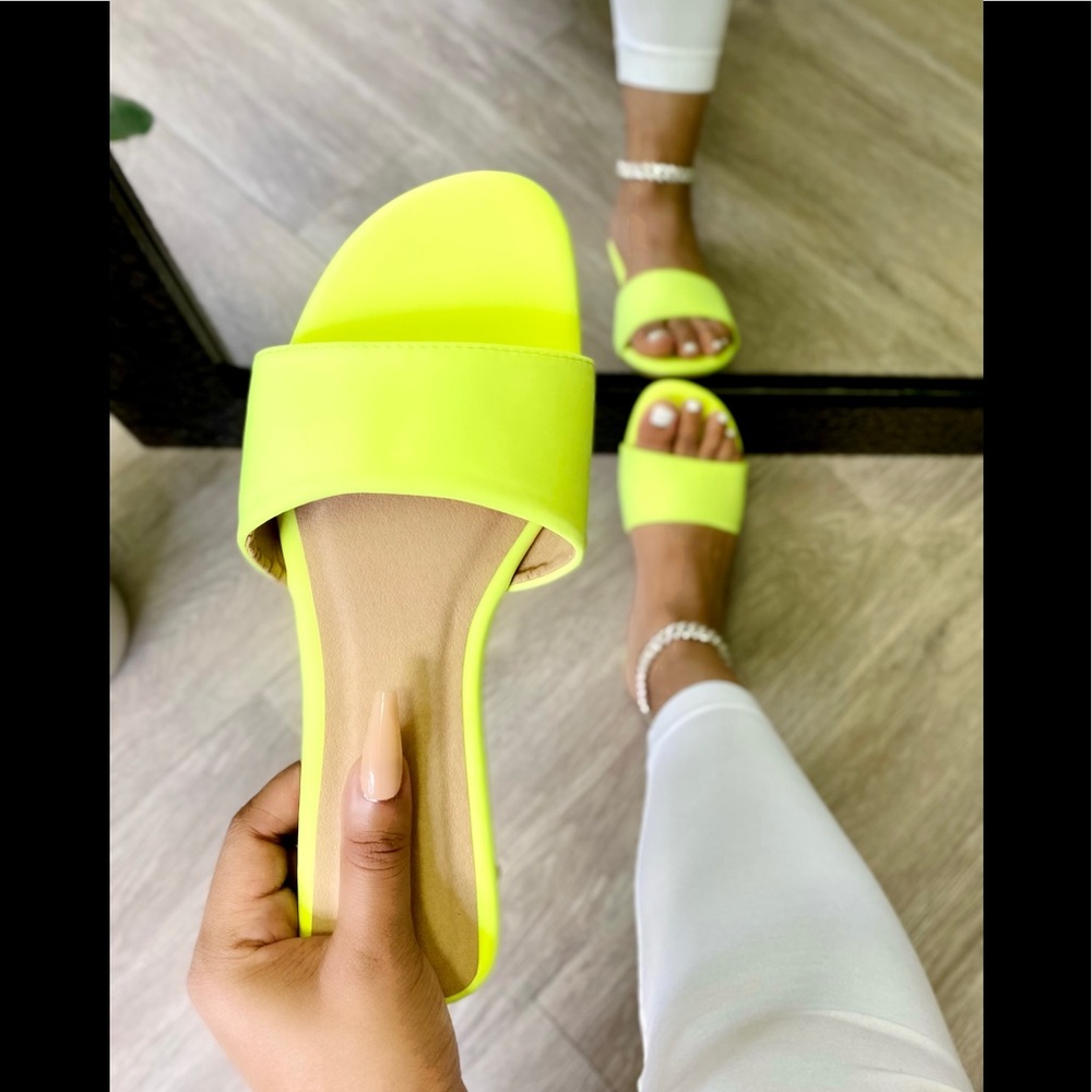 🍋Lime Neon Slides 🍋